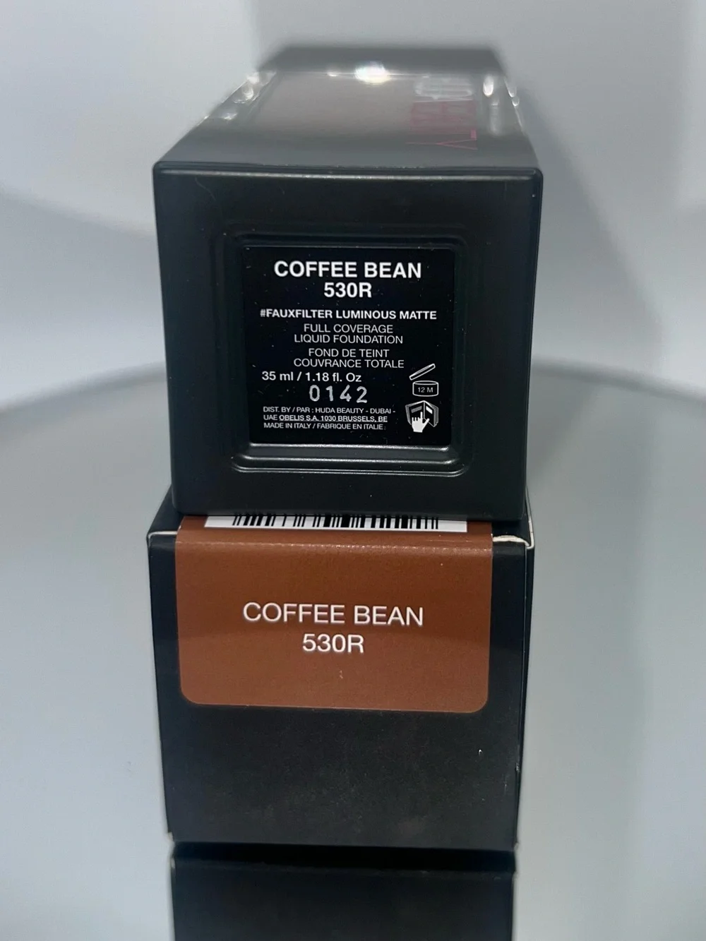 HUDA BEAUTY Faux Filter Luminous Matte Foundation — Coffee Bean 530R